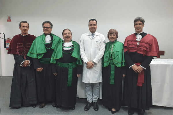 Guilherme Saavedra torna-se livre-docente em Prótese Dentária